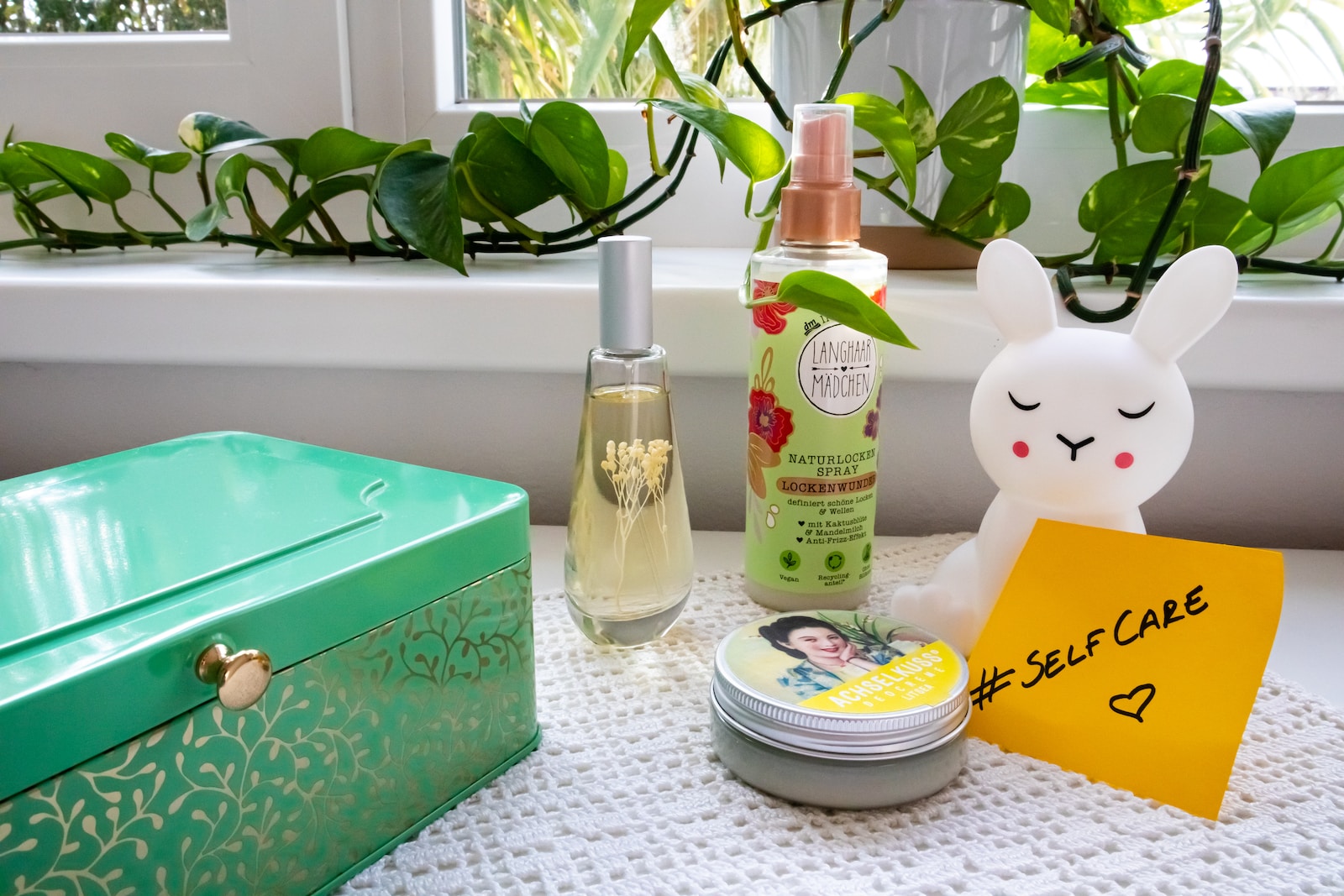 10-essential-self-care-products-you-cant-live-without